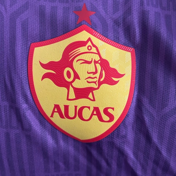 Umbro Authentic S.D. Aucas Purple Soccer 2023 Ecuador Jersey Men’s Sz: M - Picture 4 of 9